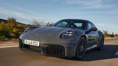 Първото хибридно Porsche 911 дебютира с 541 к.с.