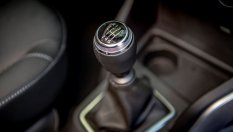 Ръчни скорости спряха крадец