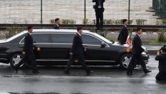 Как бронираните Mercedes-и стигнаха до Северна Корея?