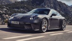 Porsche представи „туристическо“  911 GT3