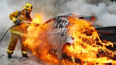 Статистиката го доказва - електромобилите се запалват най-рядко