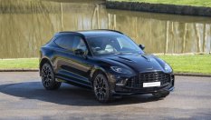 Колко харчи най-мощният луксозен SUV в света с пълна скорост?