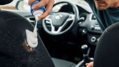 Пяна за бръснене премахва петна от тапицерията