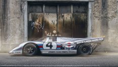 Как се регистрира състезателно Porsche 917 за града?
