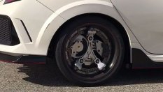 Как да добавите 100 коня към колата си само с две джанти