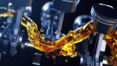 В никакъв случай не слагайте в двигателя добавка за масло