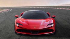 Ferrari представи най-мощния модел в историята си