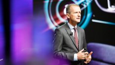 Шефът на Volkswagen остава, но с орязани пълномощия