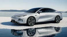 Нов китайски седан получи по-добра аеродинамика от Mercedes EQS