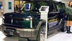 Китайци показаха всъдеход със слънчев панел на покрива