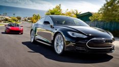 Моделите на Tesla вече сами си правят диагностика