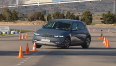 Hyundai Ioniq 5 изненада на „Лосовия тест“