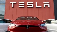 Tesla изпревари дори Toyota и вече е най-скъпият производител