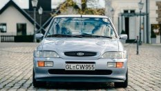 Последният в историята Escort RS&nbsp;Cosworth&nbsp;се продава
