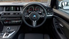 BMW патентова волан с променяща се форма