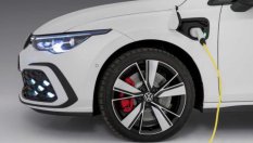 Германия спира субсидиите за plug-in хибриди