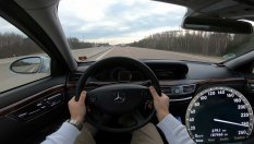 Как се справя 15-годишна дизелова S-Class на аутобан без ограничения?