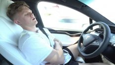 1931-километрово пътешествие на автопилот с Tesla Model X