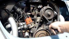 Ето как се сменя ремък на стар VW за 5 секунди