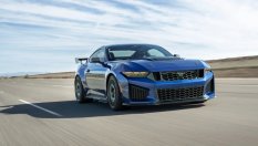 Ford готви Mustang с 4 врати