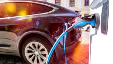 Експерт: Електромобилите имат да извървят дълъг път
