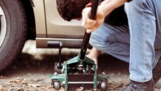 Как да изберете подходящ крик за колата си?