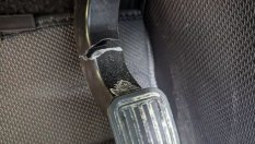 Пластмасовият педал на Tesla се счупи в движение