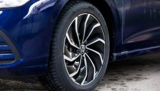 10 автомобила с повече от 1000 километра автономност