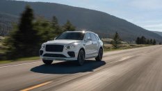 Bentley показа най-мощния си кросоувър