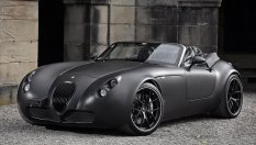 Най-готините спортни коли с двигатели на BMW