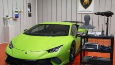 Lamborghini си направи „музикална” стая