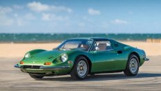 Как едно от трите зелени Ferrari Dino едва не беше погребано