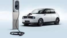 Honda иска подкрепа за хибридите, а не за електромобилите