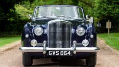 Джей Кей продава любимото си Bentley, станало герой във вечен хит