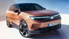 Opel Grandland стана електрически SUV със 700 км пробег