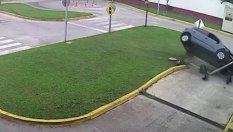 Това ли е най-кошмарният шофьорски изпит в историята?