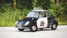  Един от най-малките полицейски автомобили се продава