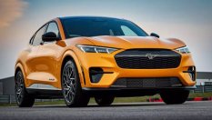 Дилъри на Ford бият тревога - не могат да си продадат електромобилите