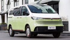 Евтин китайски микробус идва в Европа