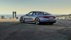 Audi и Porsche вкарват 34 000 електромобила в сервиз заради опасност от пожар