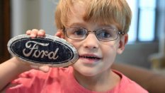 Над 50 автомобилни компании зарадваха 6-годишно момче