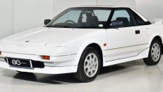 32-годишна Toyota MR2 се продава на цена на нова GR Supra