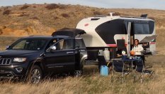 Kimberley Kruiser е луксозен дом на колела