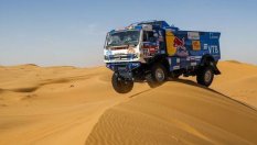 От Камаз до Rolls-Royce: Най-екстремните машини в Рали Дакар