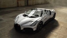Последното Bugatti Mistral  получи части от порцелан