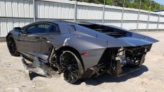Най-евтиното в света Lamborghini Aventador Ultimae се продава