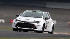 Шефът на Toyota лично ще кара водородна Corolla в 24-часов маратон