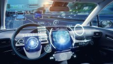 Край на мултимедията - иновации, които ще заменят екраните в колата