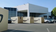 Amazon ще продава употребявани автомобили