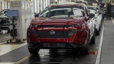 Нова марка спасява набелязан за затваряне завод на Nissan